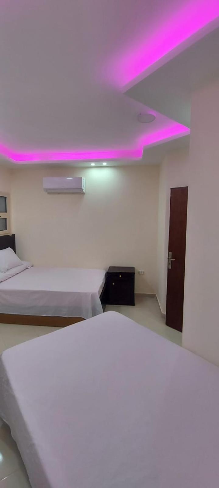 Casablanca Beach For Families And Couples Only Lejlighedshotel Hurghada Værelse billede